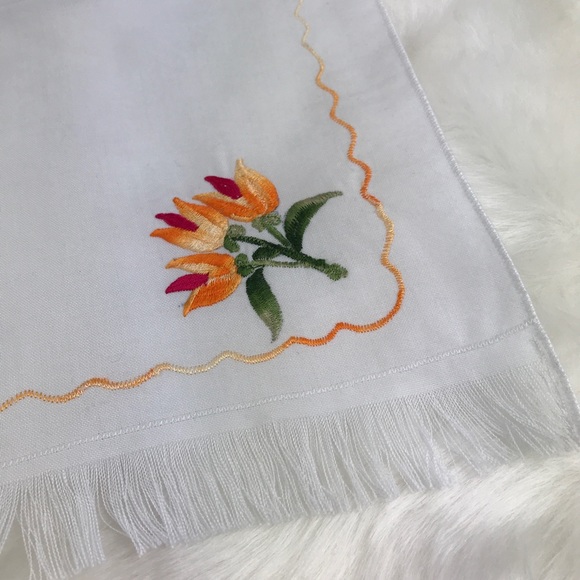 Embroidered Golden Tulips Flowers Fringe Handkerchief Vintage Style Floral - Picture 8 of 16